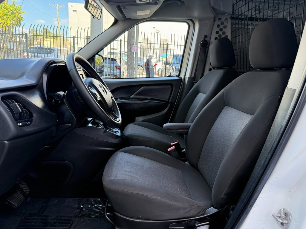 Used 2016 RAM ProMaster City Tradesman SLT w/ Rear Back-up Camera Group image 11