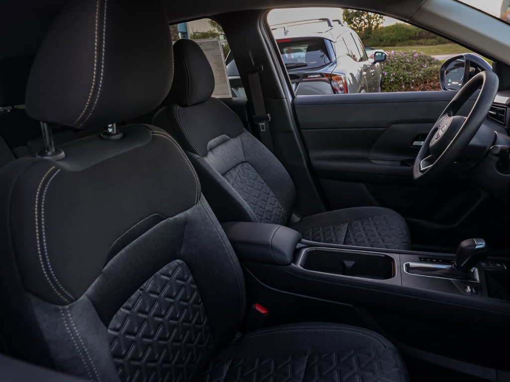 New 2026 Nissan Kicks SV image 21