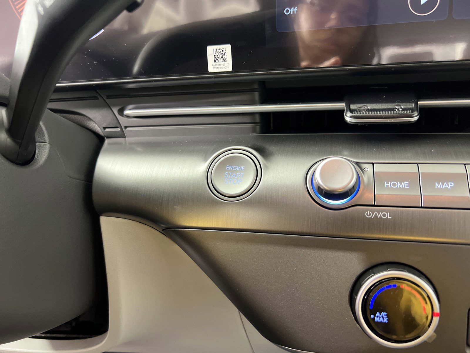 New 2026 Hyundai Kona SE AWD/4WD image 23