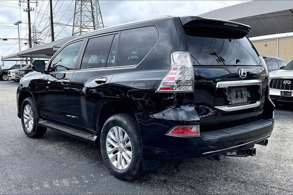 Used 2021 Lexus GX 460 Premium w/ Premium Package AWD/4WD image 4