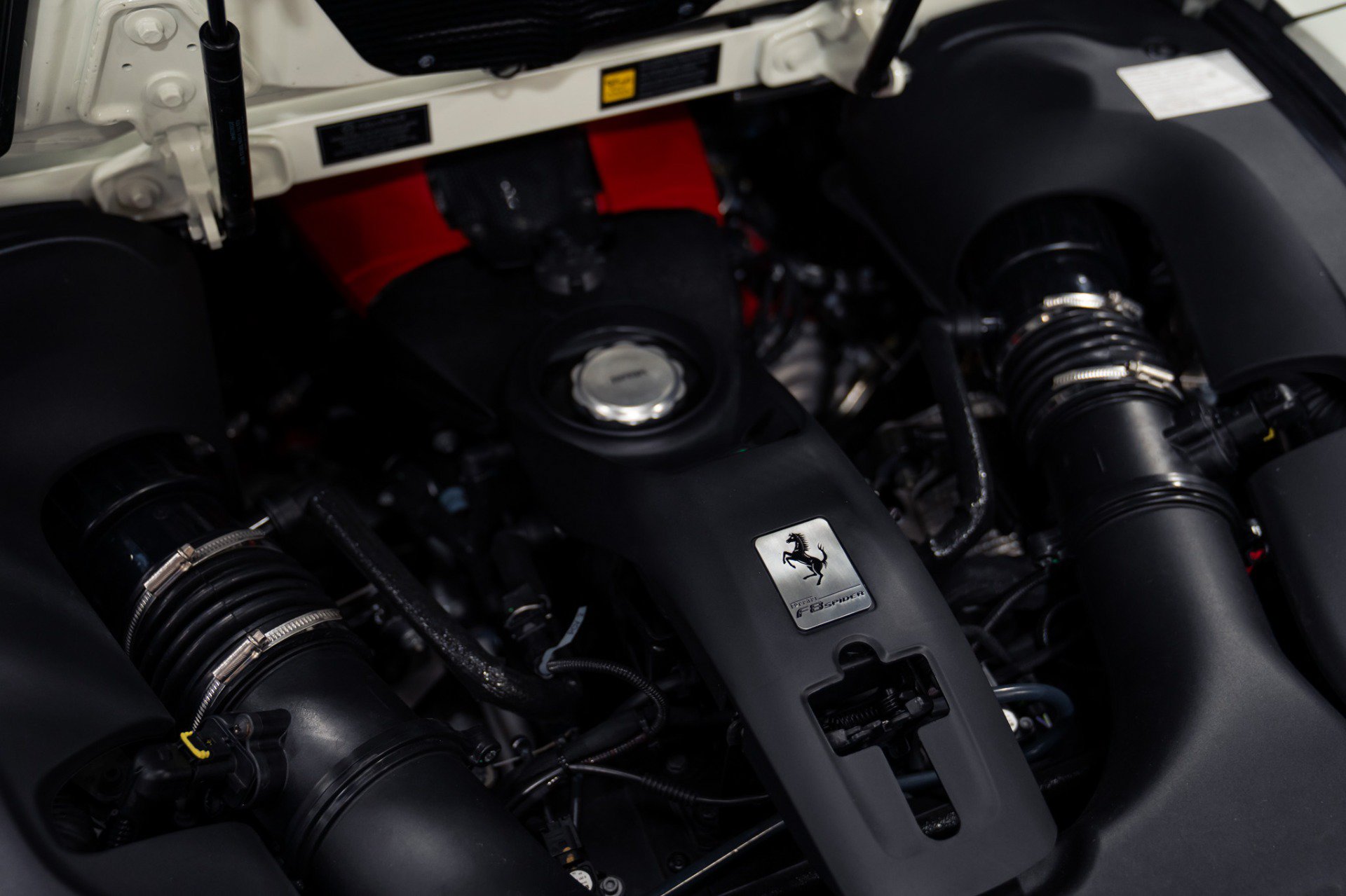 Used 2023 Ferrari F8 Tributo RWD image 54