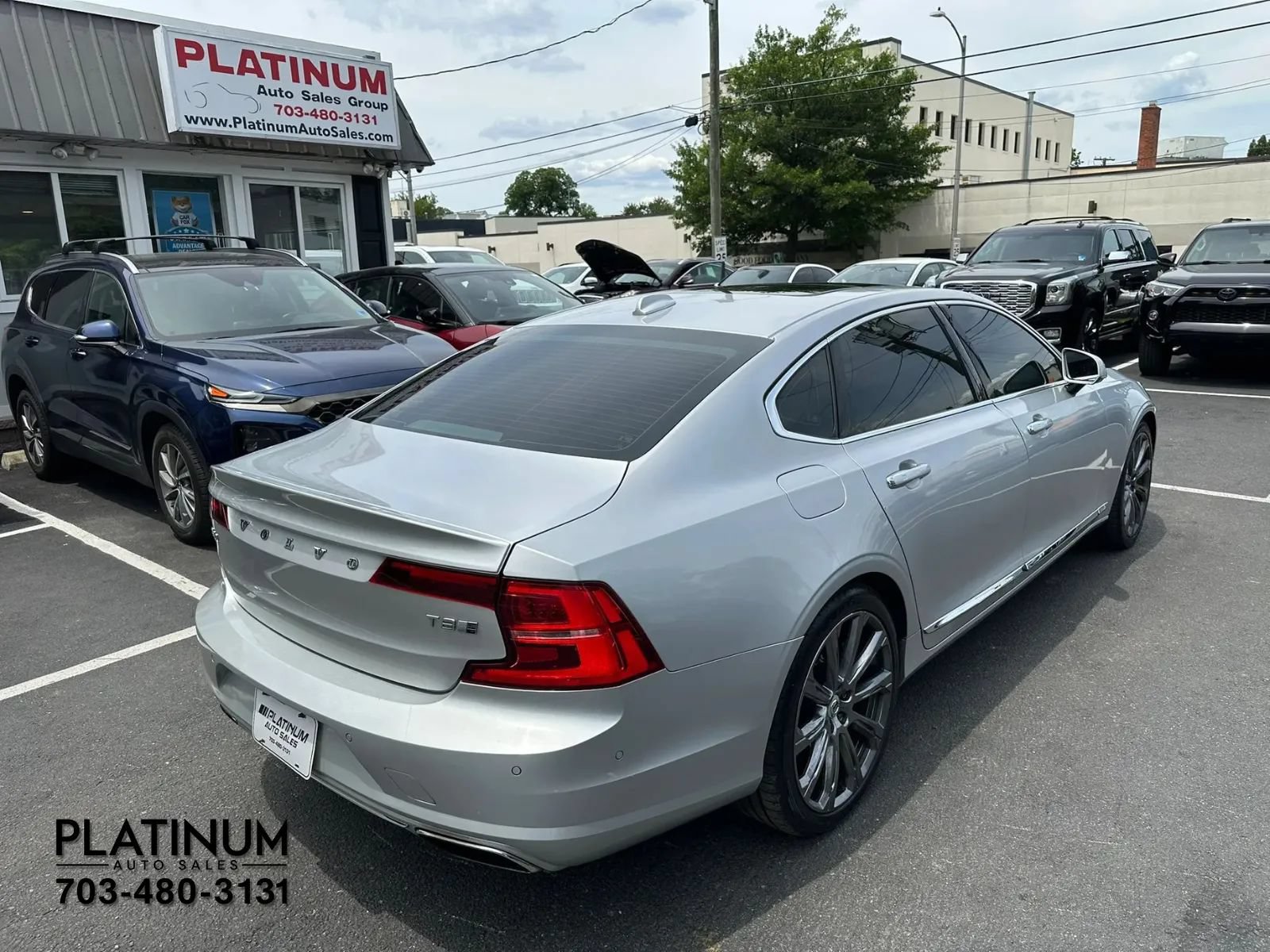 Used 2018 Volvo S90 T8 Inscription w/ Convenience Package AWD/4WD image 5