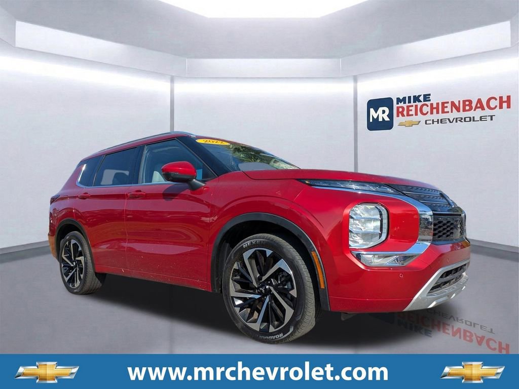 Used 2022 Mitsubishi Outlander SEL FWD image 1