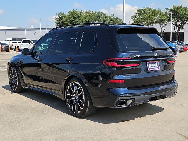 Used 2025 BMW X7 xDrive40i w/ M Sport Package AWD/4WD image 8
