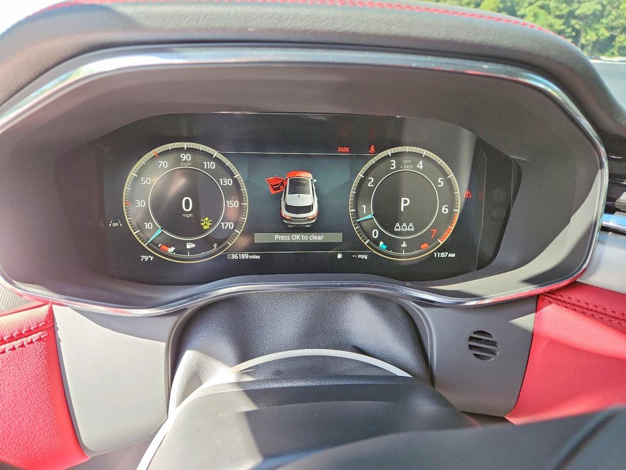 Used 2025 Jaguar F-PACE R-Dynamic S AWD/4WD image 8
