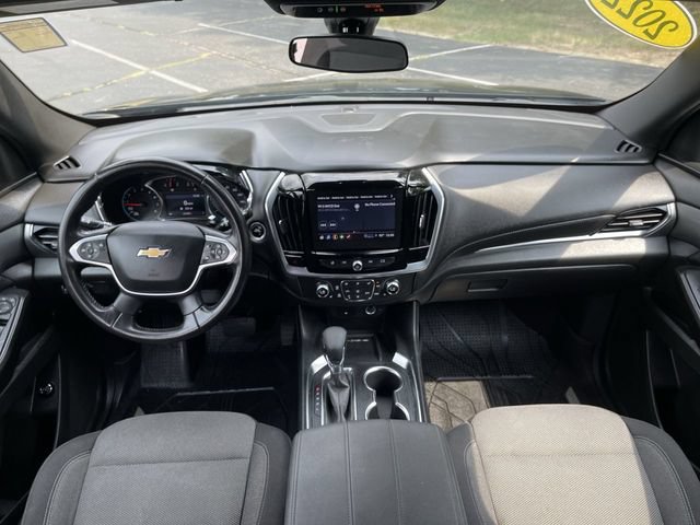 Used 2022 Chevrolet Traverse LT FWD image 20