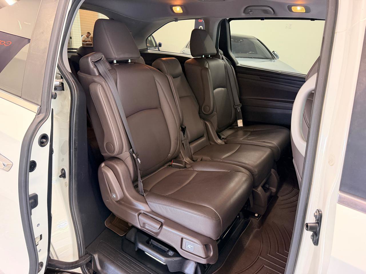 Used 2018 Honda Odyssey EX-L image 29