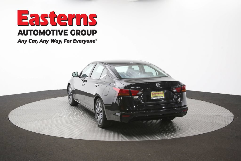 Used 2025 Nissan Altima 2.5 SV FWD image 63