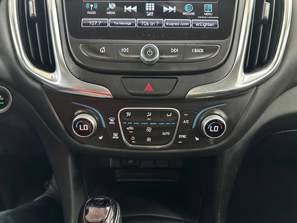 Used 2018 Chevrolet Equinox LT w/ Sun & Infotainment Package AWD/4WD image 50