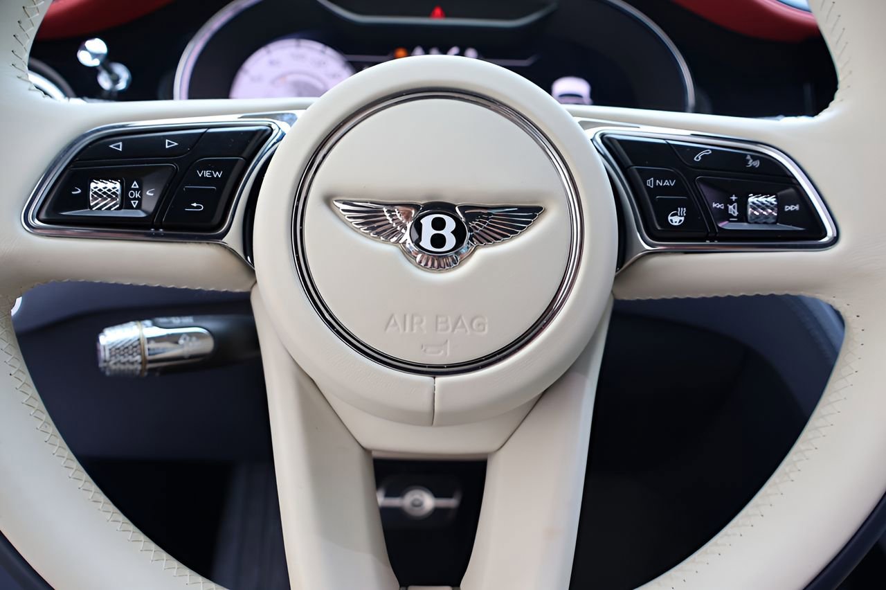 Certified 2023 Bentley Continental GT V8 AWD/4WD image 24