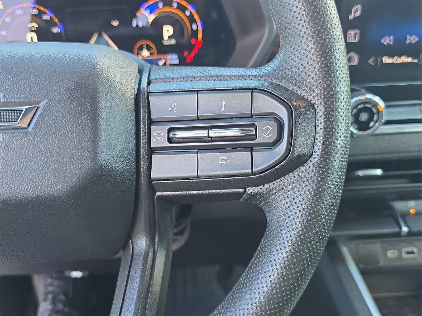 Used 2024 Chevrolet Colorado Trail Boss w/ Technology Package AWD/4WD image 14