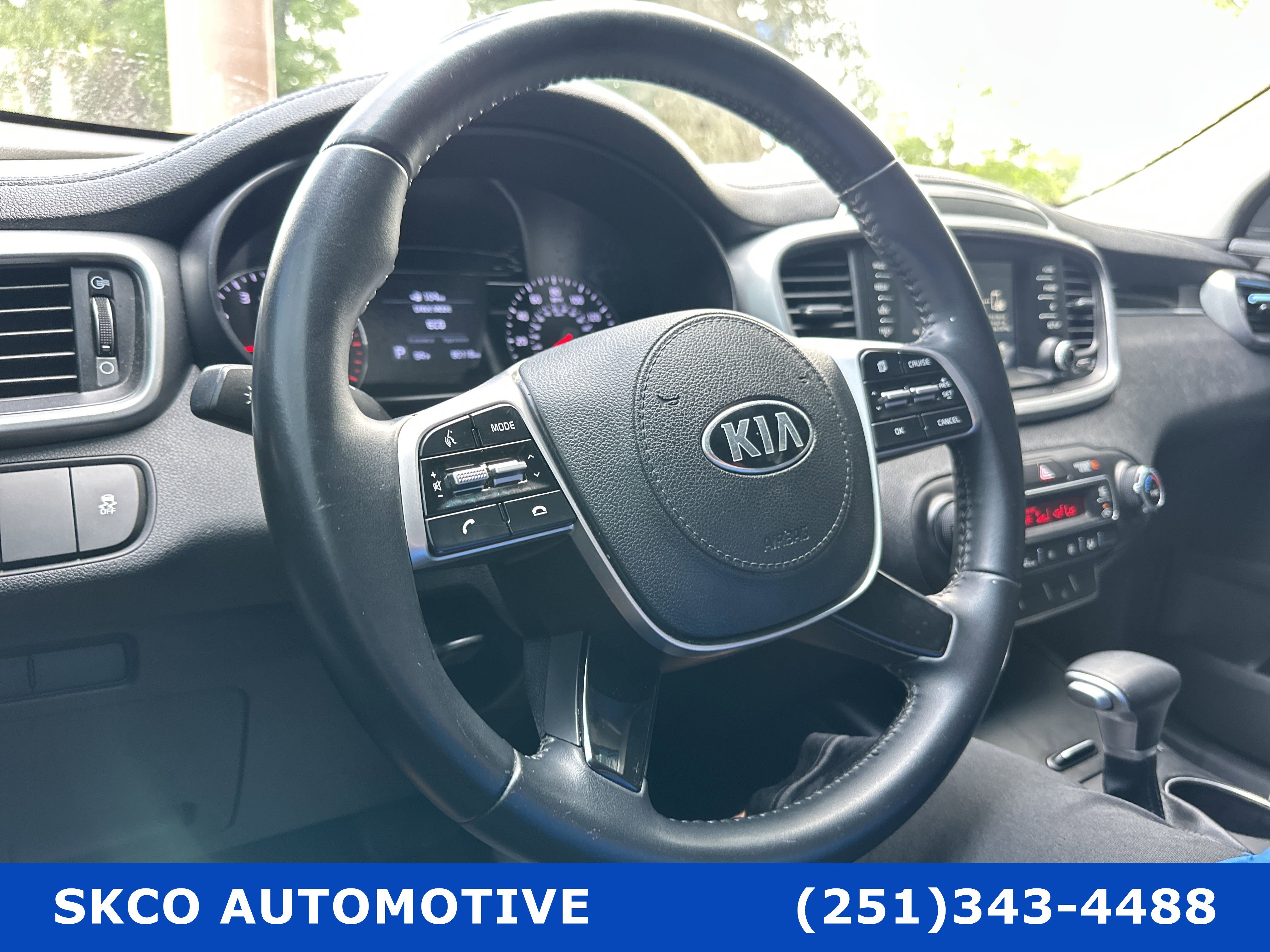 Used 2020 Kia Sorento S image 19