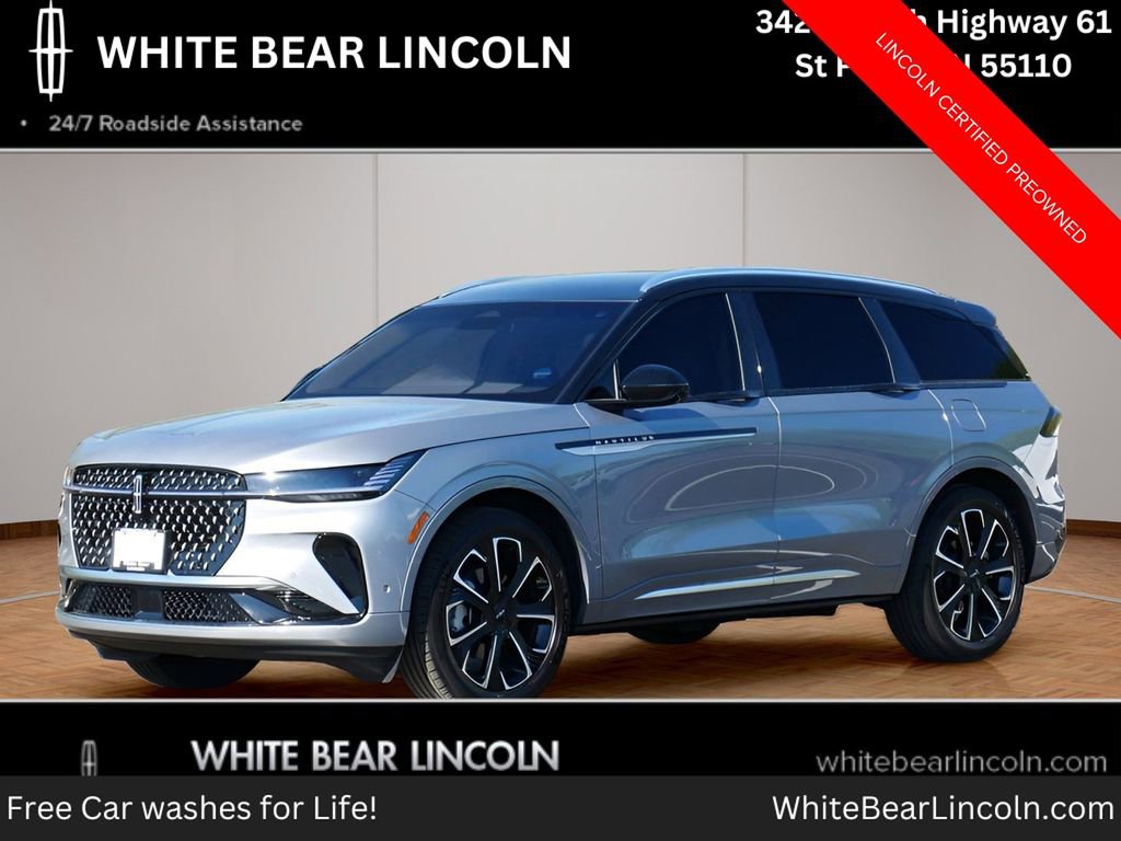 Certified 2024 Lincoln Nautilus Reserve w/ Equipment Group 202A AWD/4WD image 1