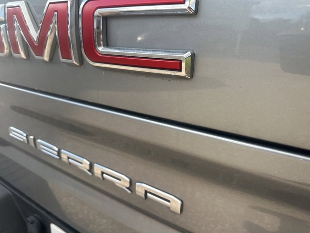 Used 2025 GMC Sierra 1500 SLT image 41