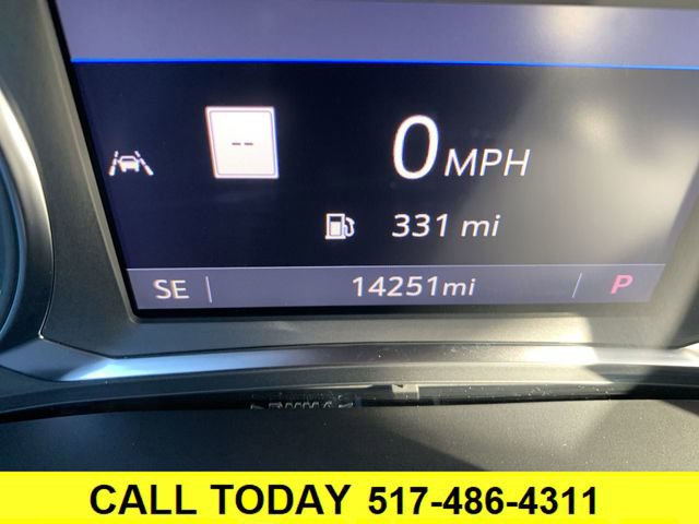 Certified 2023 Chevrolet Traverse LT w/ LT Premium Package image 12