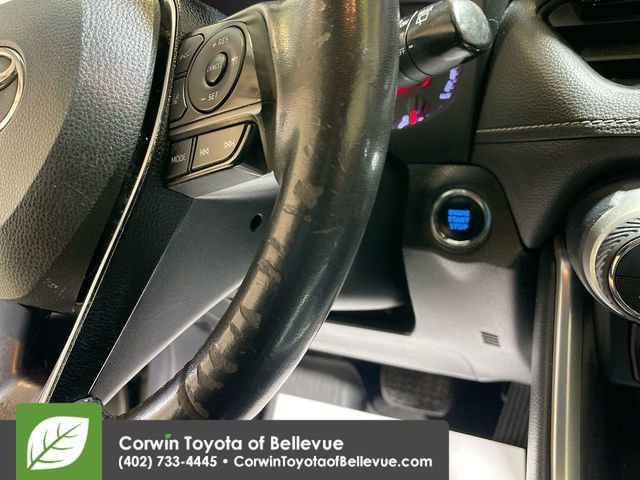 Used 2020 Toyota RAV4 XLE Premium image 22