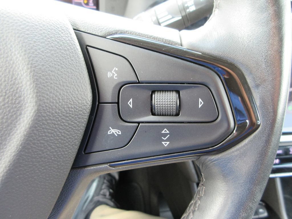 Certified 2023 Chevrolet Bolt EUV LT w/ Convenience Package FWD image 24