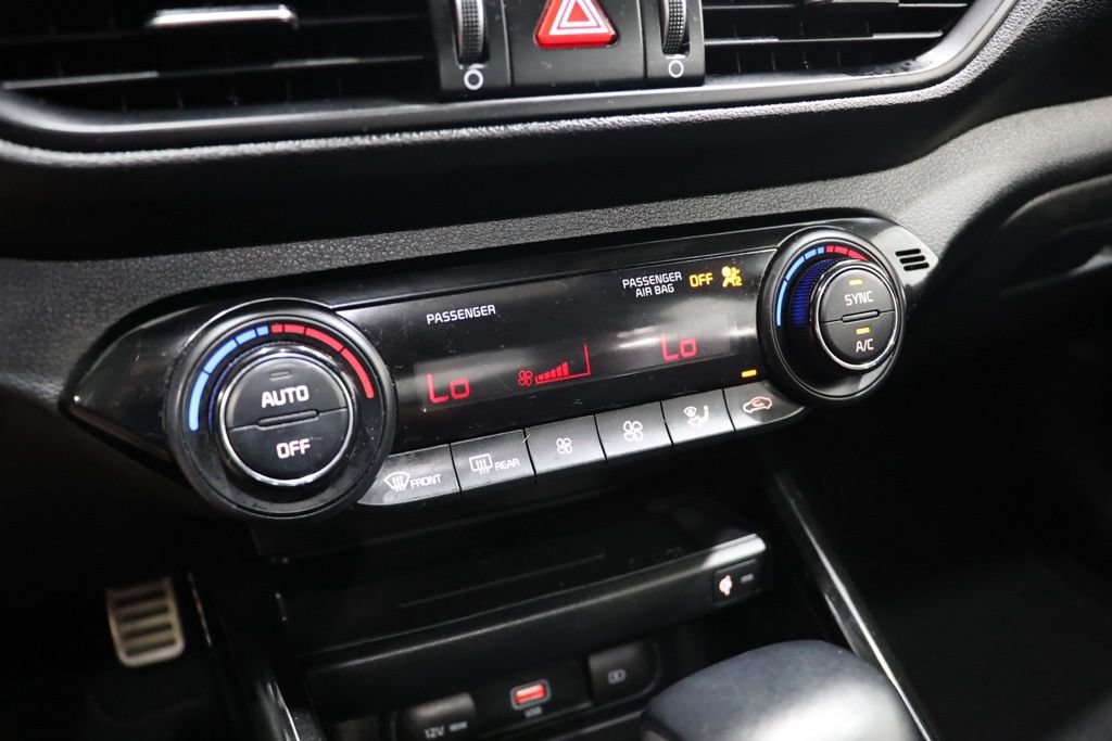 Used 2022 Kia Forte GT-Line w/ GT-Line Premium Package FWD image 27