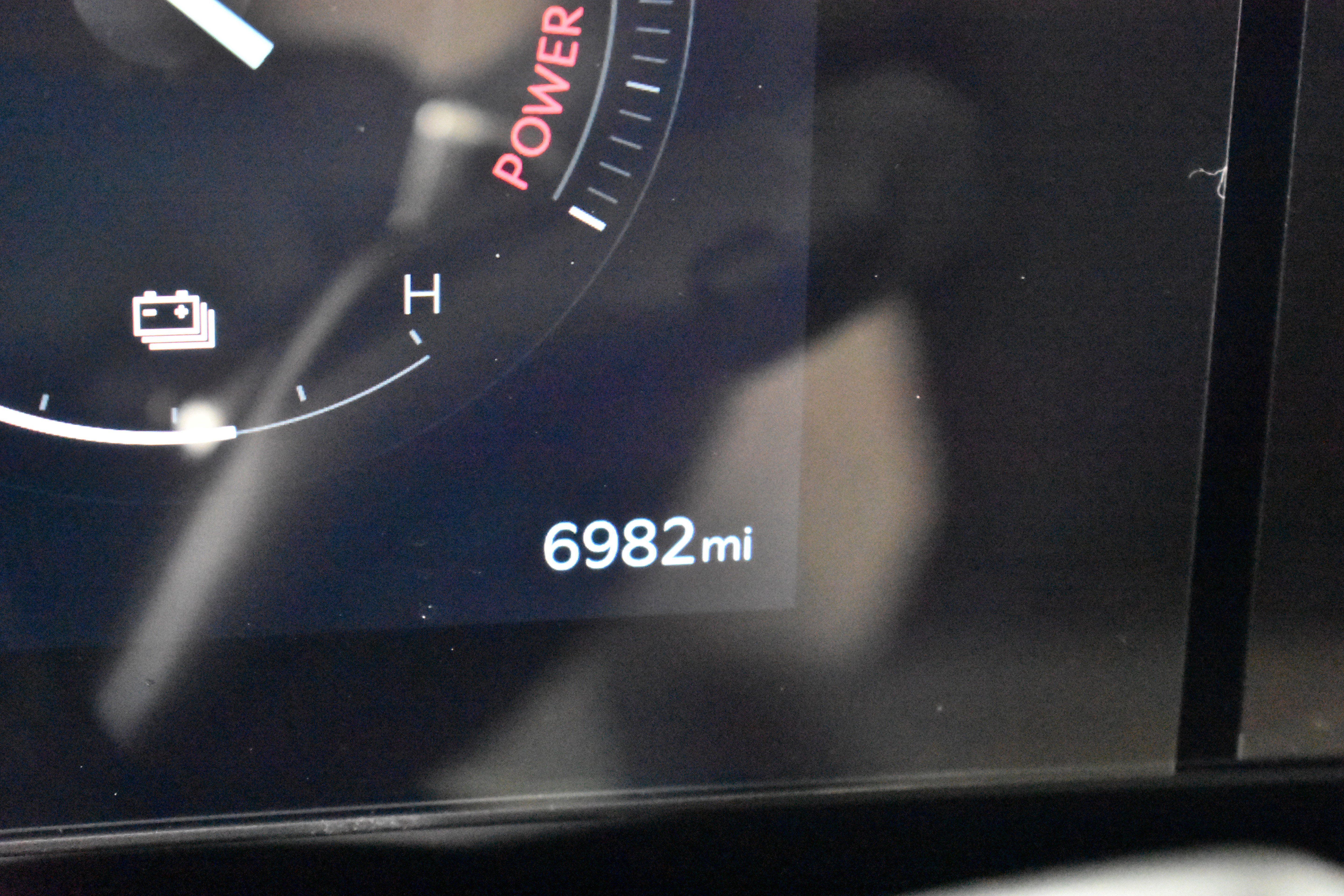 Used 2025 Kia Carnival SX Prestige image 40