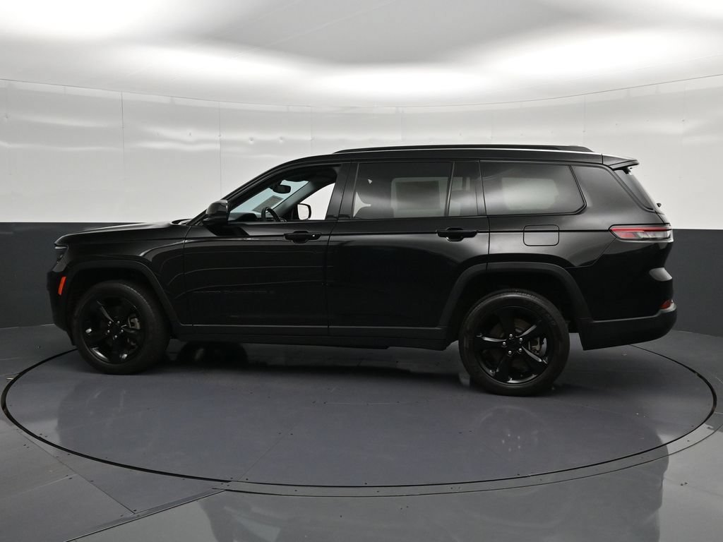 Used 2024 Jeep Grand Cherokee L Limited w/ Black Appearance Package RWD image 8