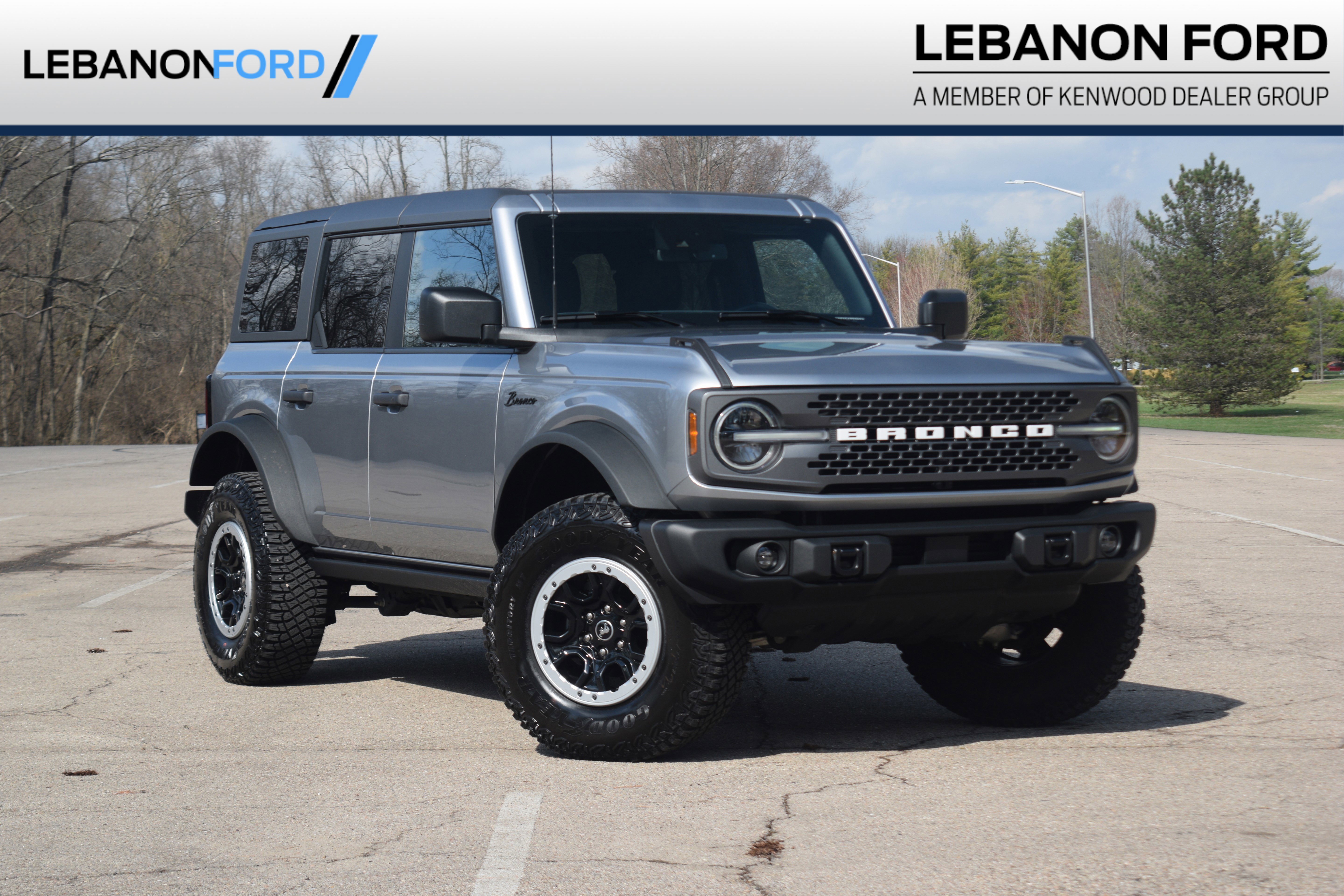 Used 2023 Ford Bronco Badlands w/ Sasquatch Package image 1