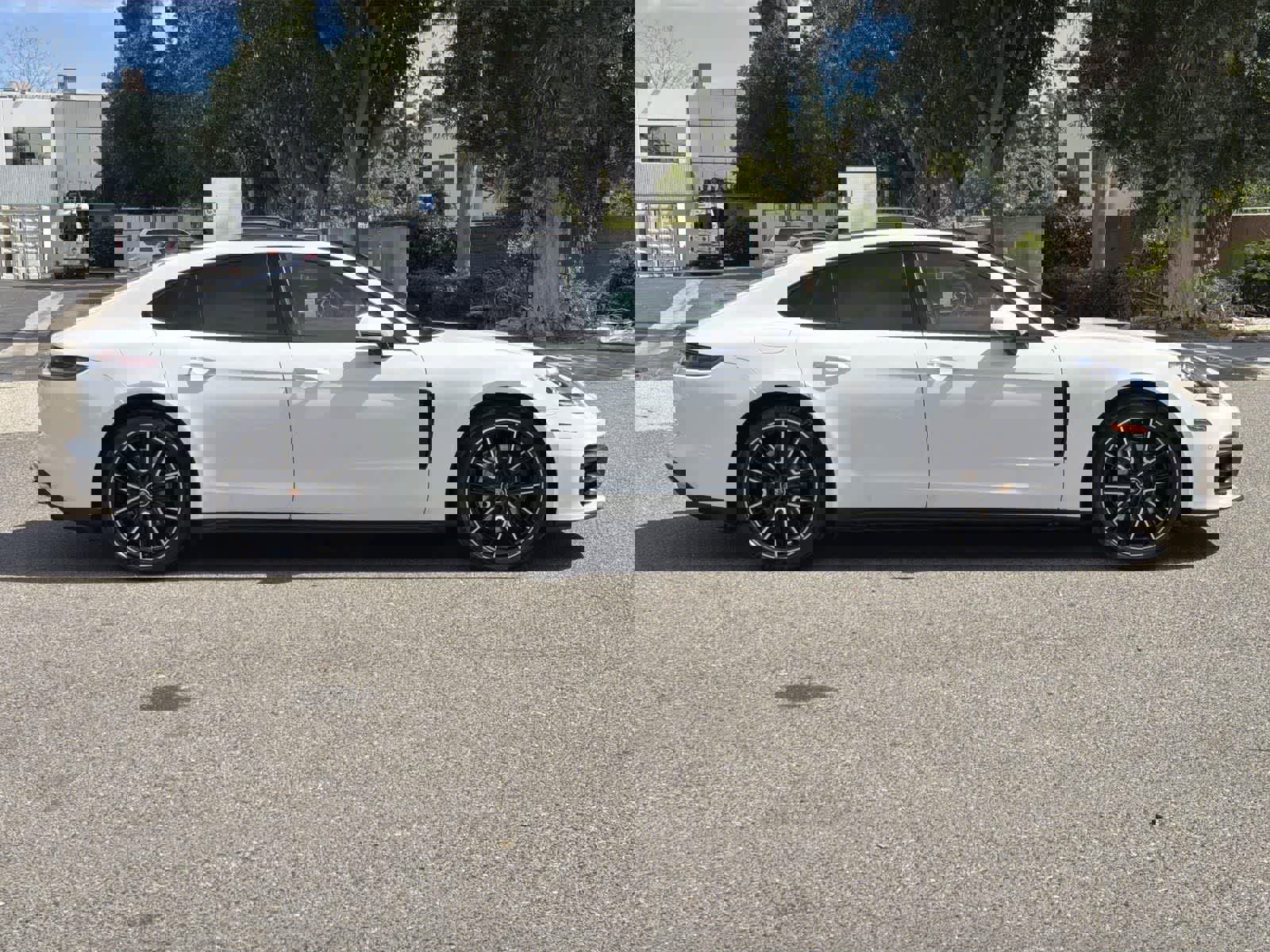 Used 2021 Porsche Panamera 4 image 7