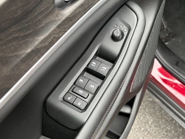 New 2026 Jeep Grand Cherokee L Limited w/ Limited Altitude Package AWD/4WD image 13