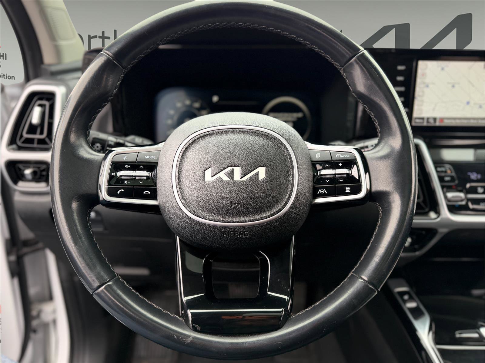 Used 2023 Kia Sorento SX AWD/4WD image 20