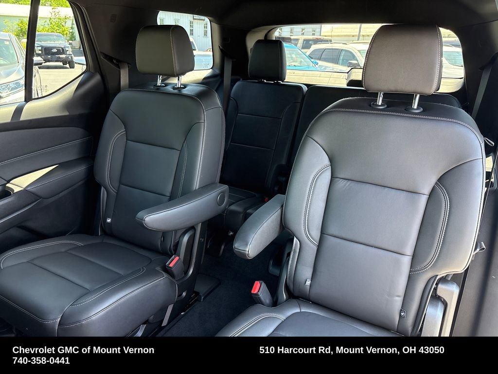 Used 2023 Chevrolet Traverse LT w/ LT Premium Package AWD/4WD image 30