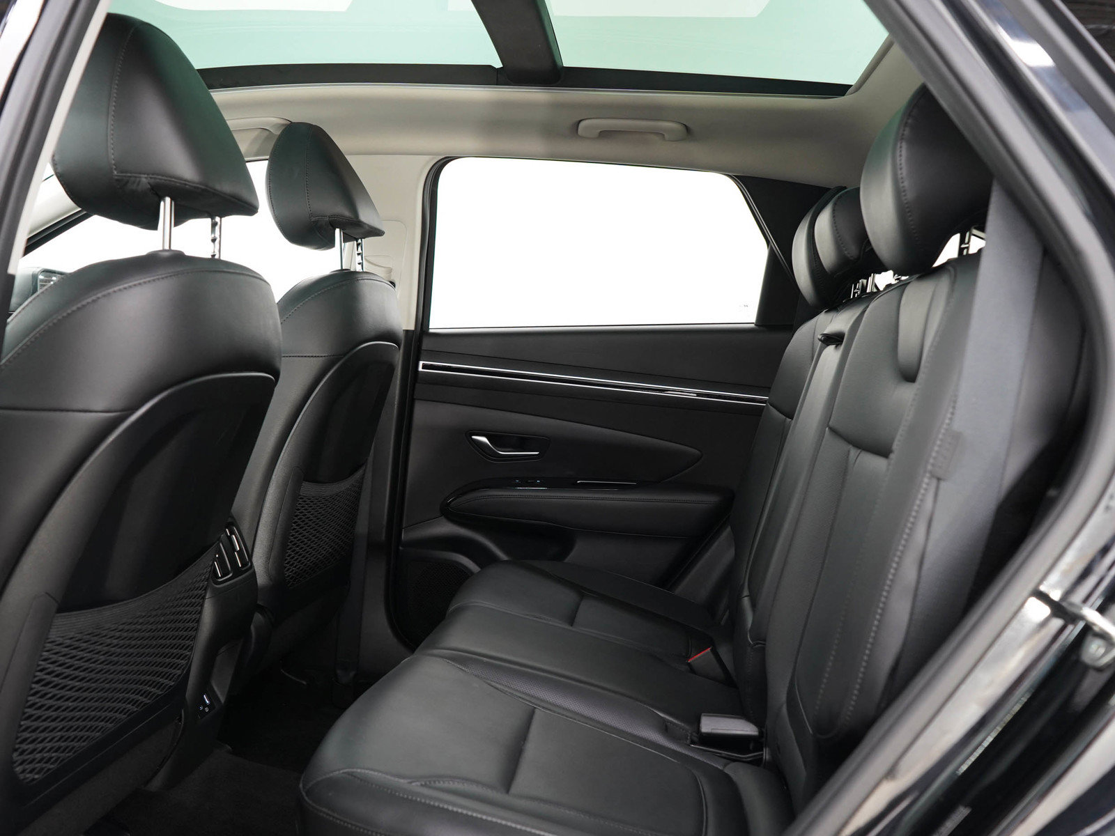 Used 2024 Hyundai Tucson Limited AWD/4WD image 15