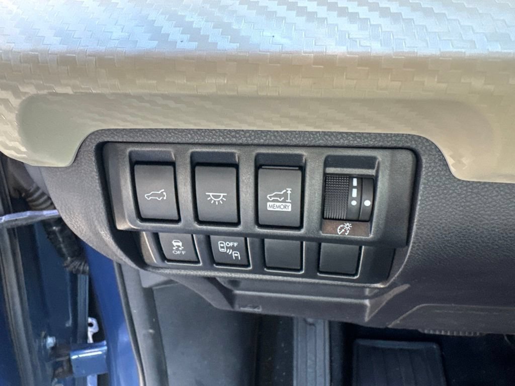 Used 2020 Subaru Ascent Premium w/ Convenience Package AWD/4WD image 22