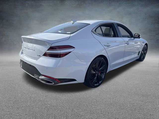 Used 2022 Genesis G70 3.3T image 10