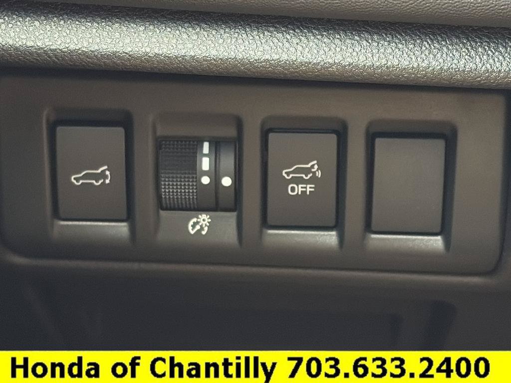 Used 2023 Subaru Outback Limited AWD/4WD image 14