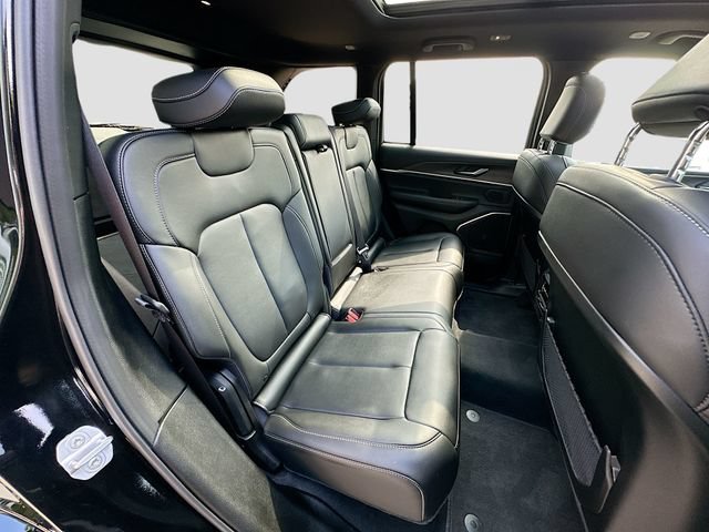 New 2025 Jeep Grand Cherokee Limited 4xe AWD/4WD image 29