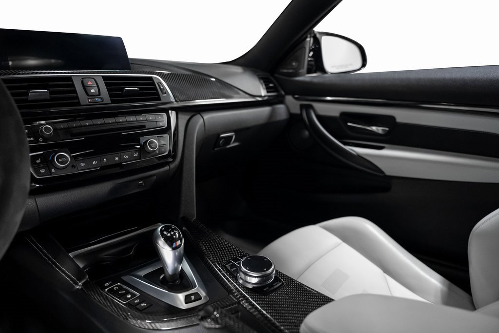 Used 2018 BMW M4 Coupe image 40
