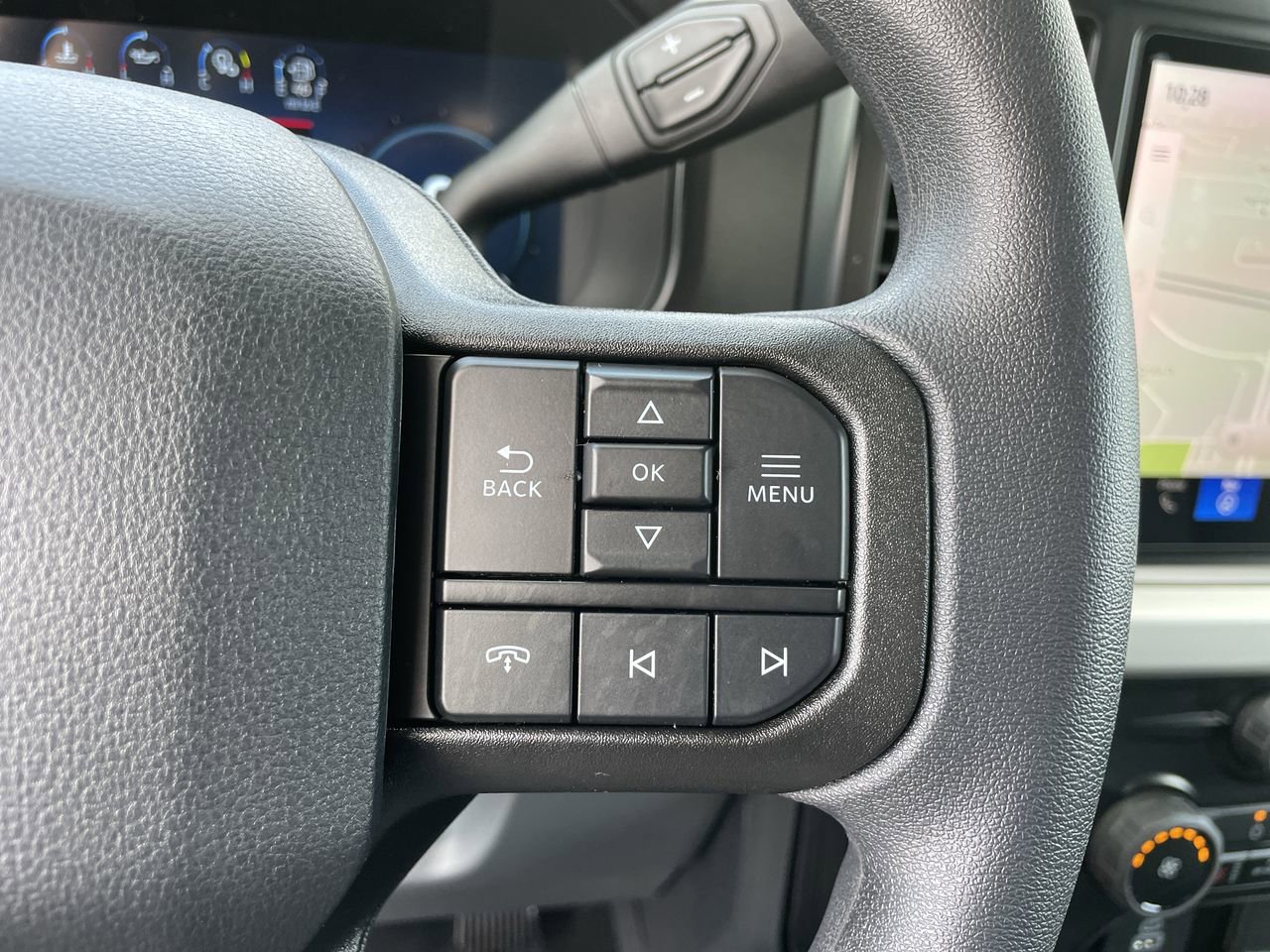 New 2026 Ford F250 XLT w/ XLT Premium Package AWD/4WD image 32