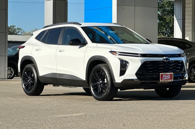 New 2026 Chevrolet Trax ACTIV w/ Driver Confidence Package FWD image 2