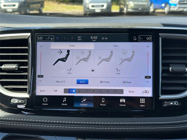 New 2026 Chrysler Pacifica Select image 18