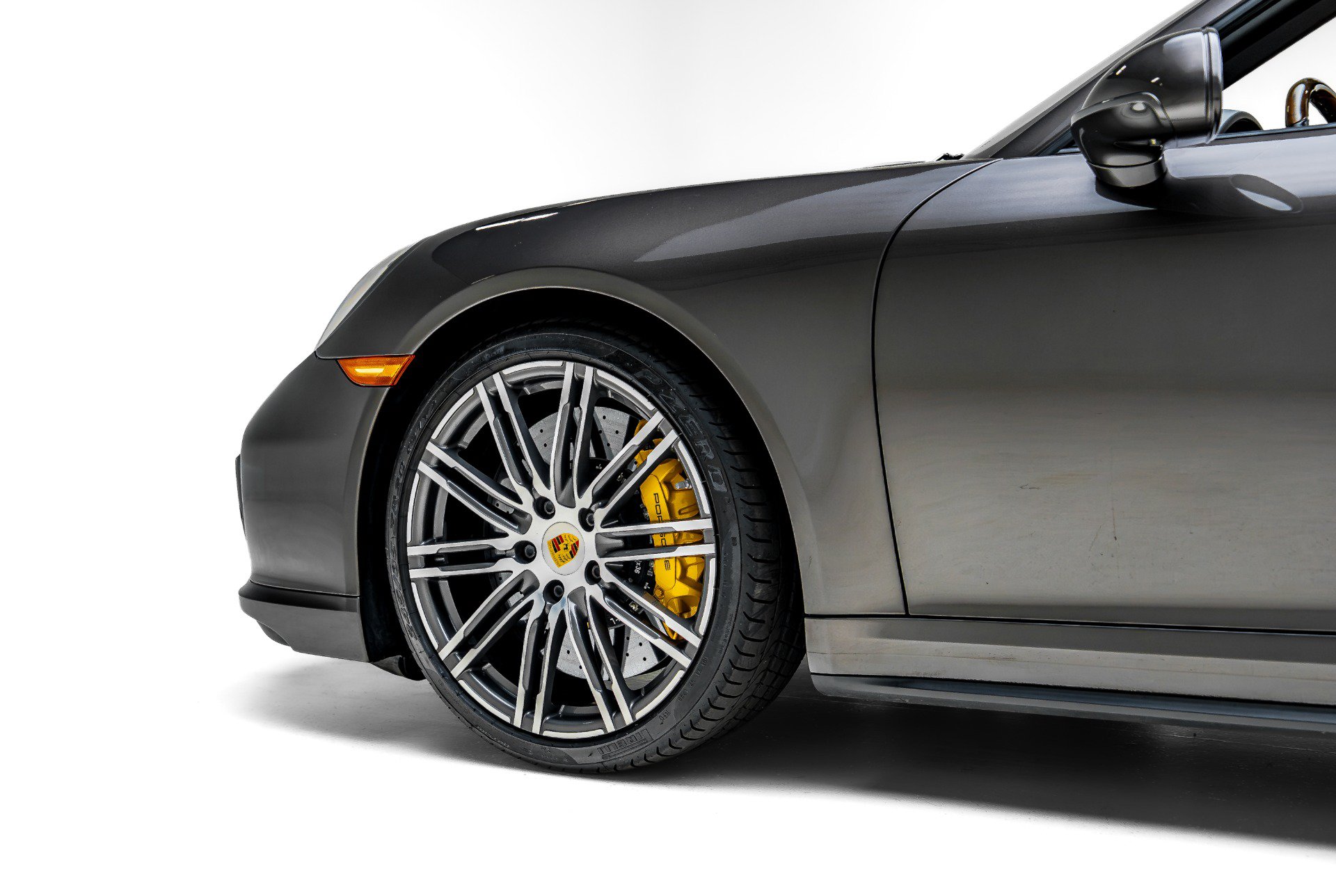Used 2015 Porsche 911 Turbo AWD/4WD image 18