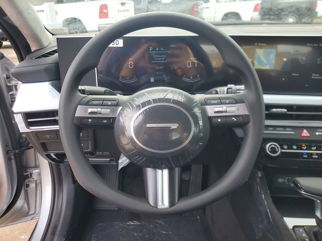 Used 2025 Hyundai Sonata SE image 17