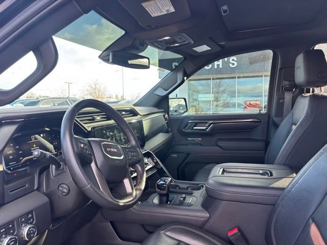 Used 2022 GMC Sierra 1500 AT4 w/ AT4 Preferred Package image 10