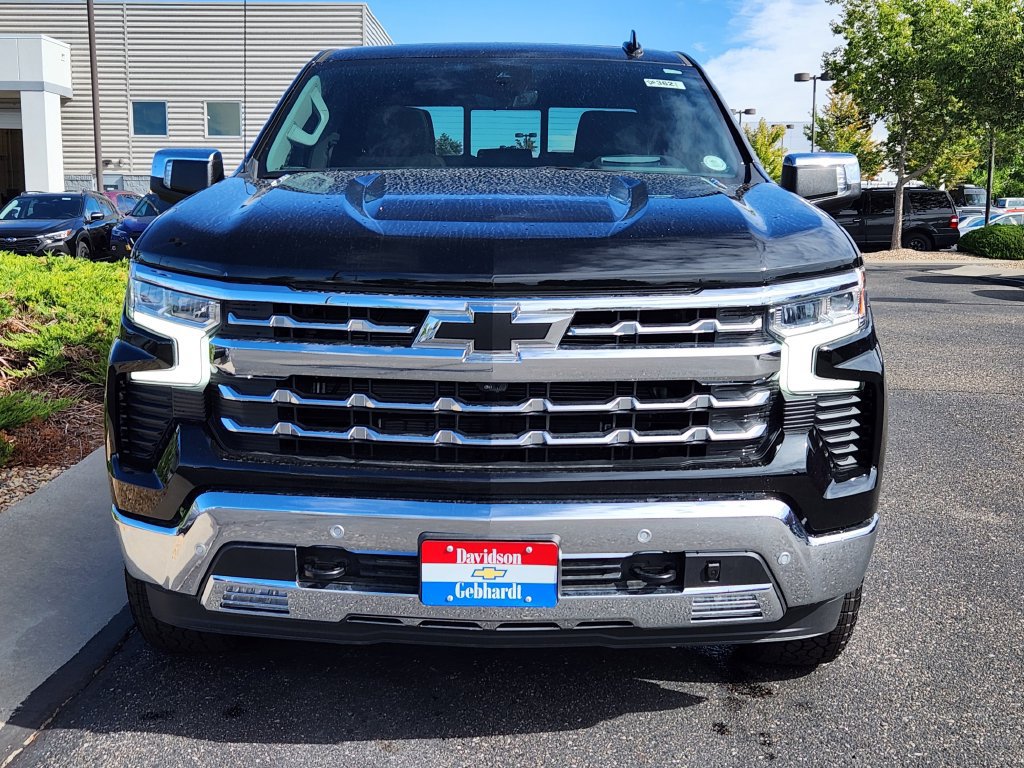 New 2026 Chevrolet Silverado 1500 LTZ w/ LTZ Premium Package AWD/4WD image 6