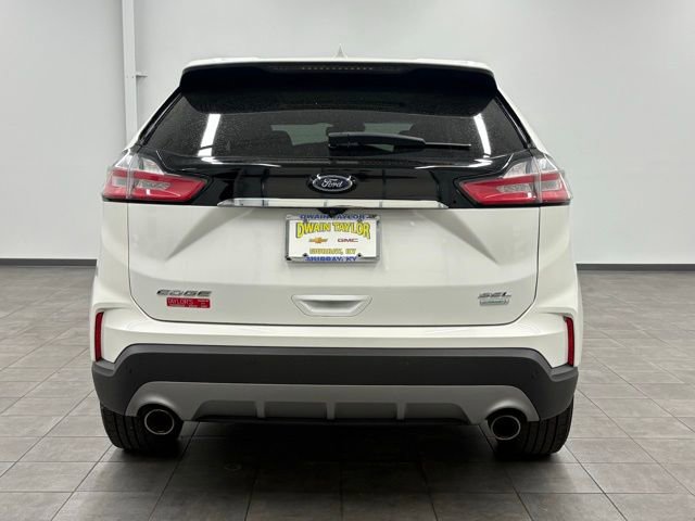 Used 2020 Ford Edge SEL w/ Convenience Package image 3