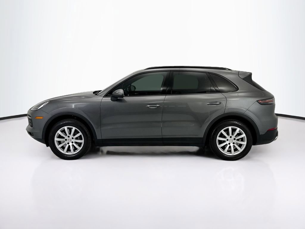Used 2022 Porsche Cayenne AWD/4WD image 8