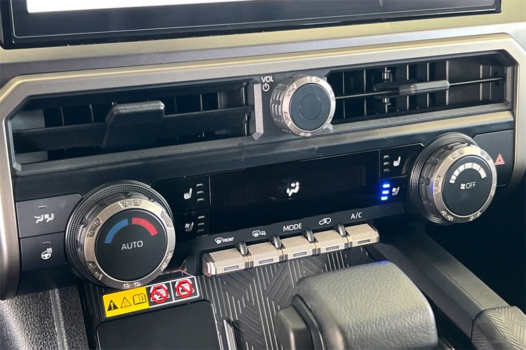 Certified 2025 Toyota 4Runner TRD Off-Road Premium image 22