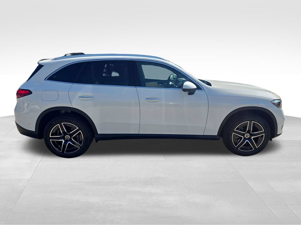 New 2026 Mercedes-Benz GLC 300 4MATIC image 6