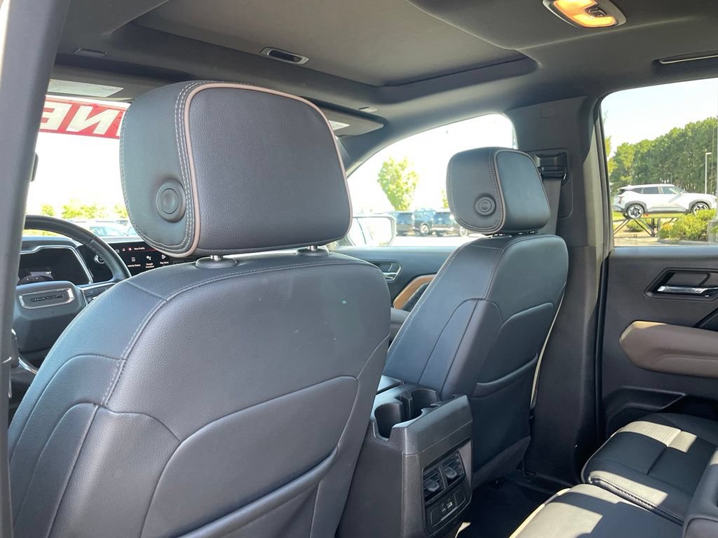 Used 2024 GMC Canyon Denali AWD/4WD image 26