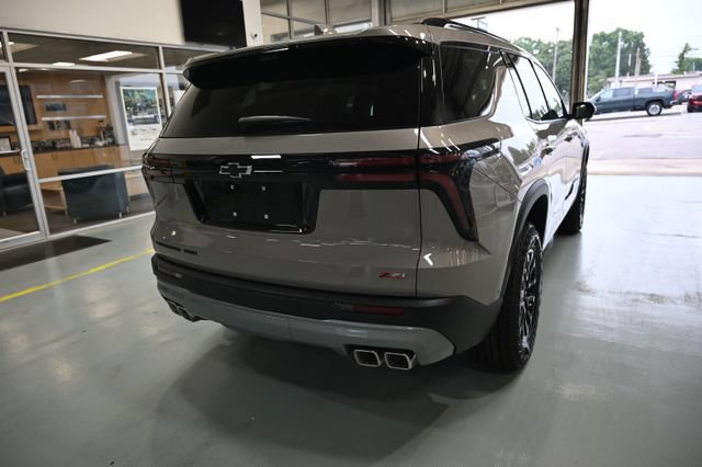 New 2026 Chevrolet Traverse Z71 w/ Enhanced Driving Package AWD/4WD image 5