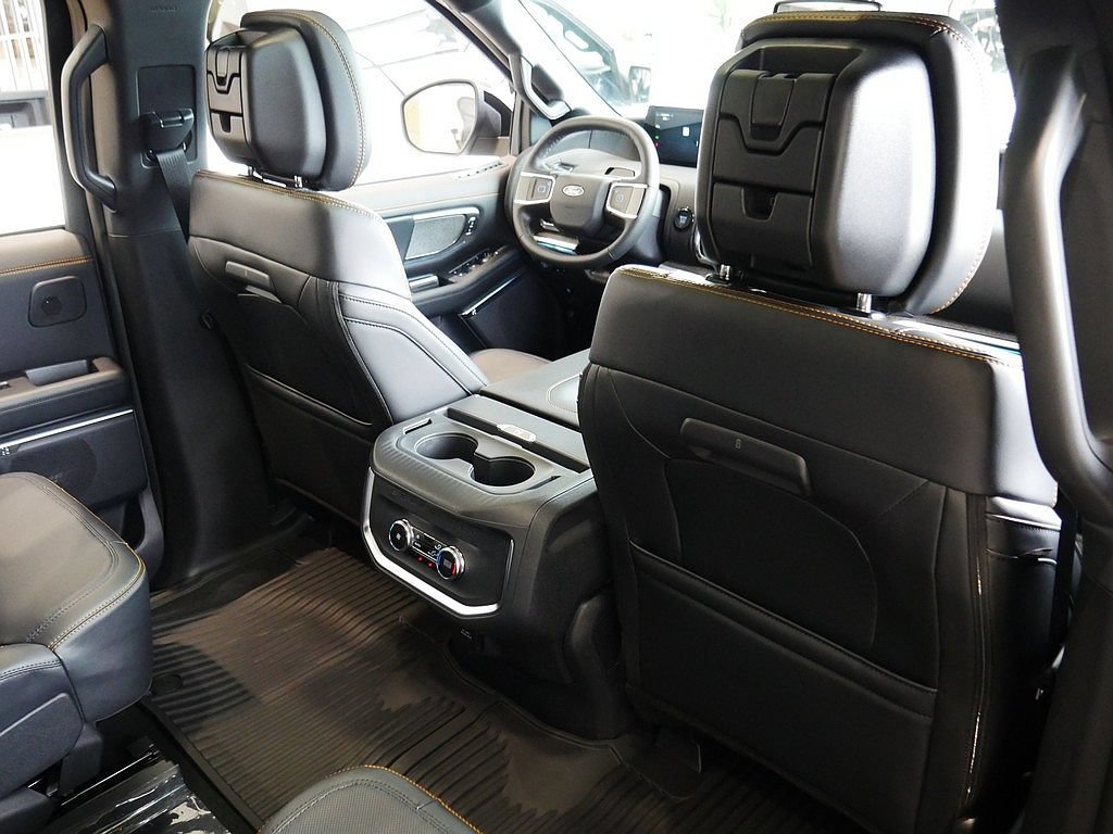 New 2027 Ford Expedition Tremor w/ Driver's Package AWD/4WD image 32