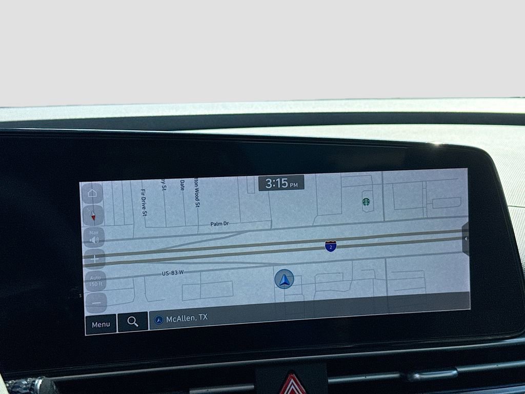 Used 2024 Hyundai Elantra SEL image 16